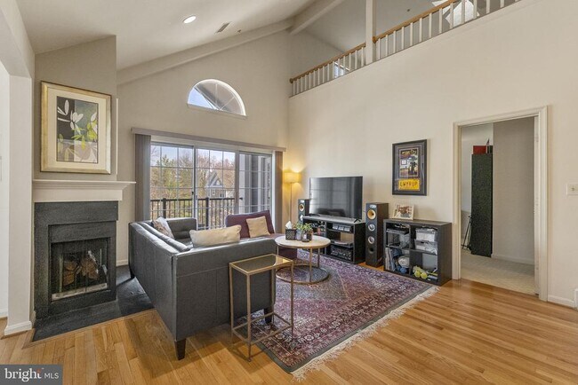 Photo - 164 Kendrick Pl Unit 164-36