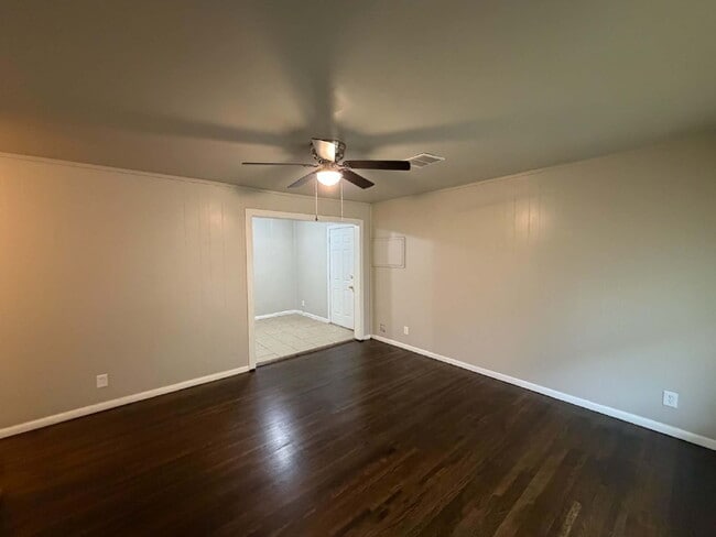 Photo - 3-Bed Home with Gleaming Hardwood Floors in Tulsa