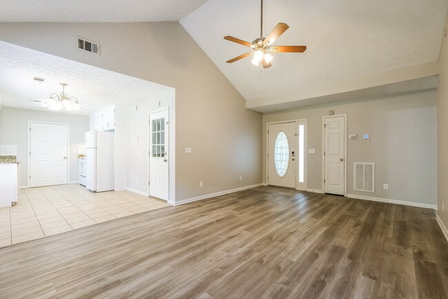 Photo - 3869 Deaton Rd
