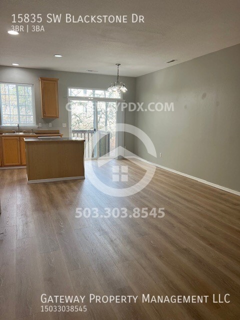 Photo - 15835 SW Blackstone Dr