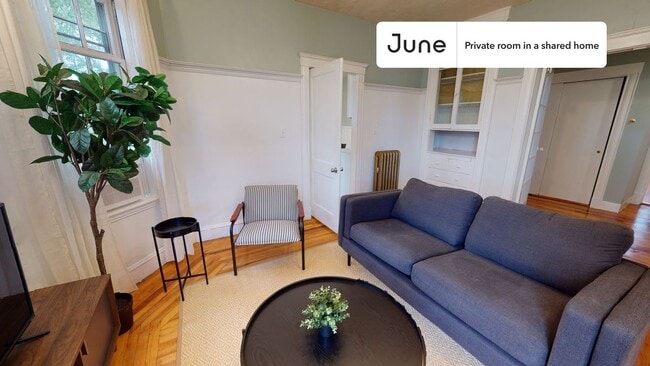 Photo - Room in Shared 4 bed/1 bath home Unidad D