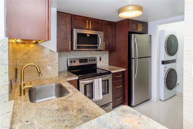Photo - 1 br, 1 bath Condo - 770 Claughton Island ... Unit Apt 2110