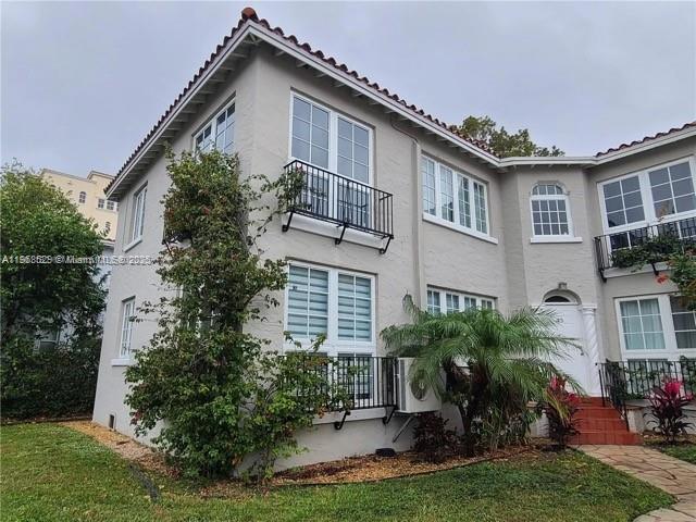 Building Photo - 43 Sidonia Ave Unit 1 Rental