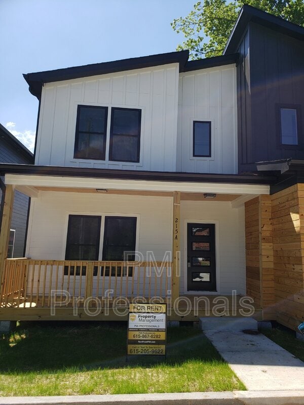 Building Photo - 215 Eisenhower Dr Unit A