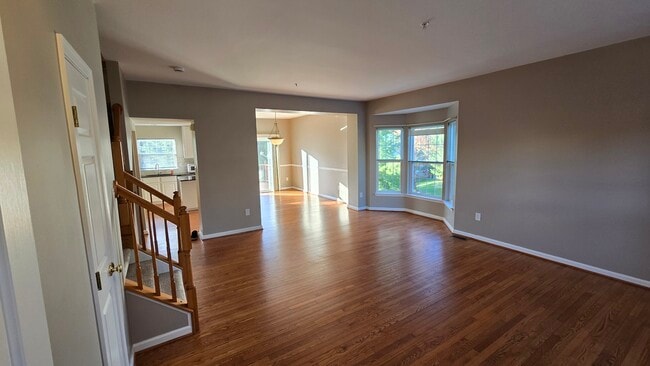 Living Room - 9443 Birchwood Ln