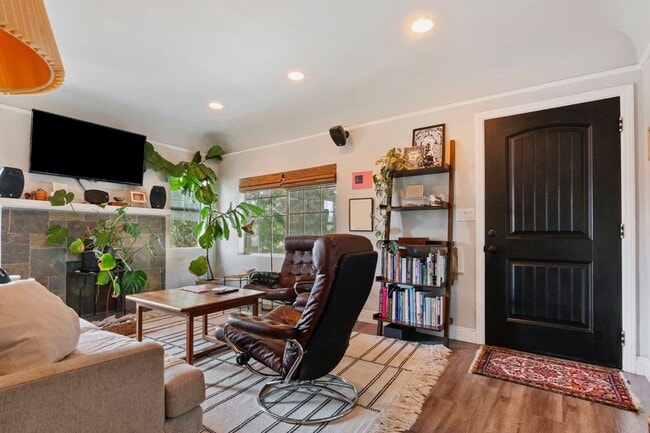 Photo - 703 N. Ave. 54/5375 East Raphael Unit 5375 East Raphael St.