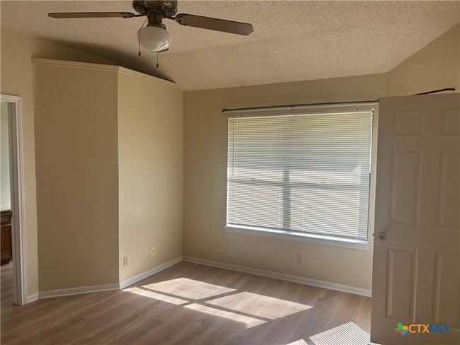 Photo - 4809 Bramblewood Dr