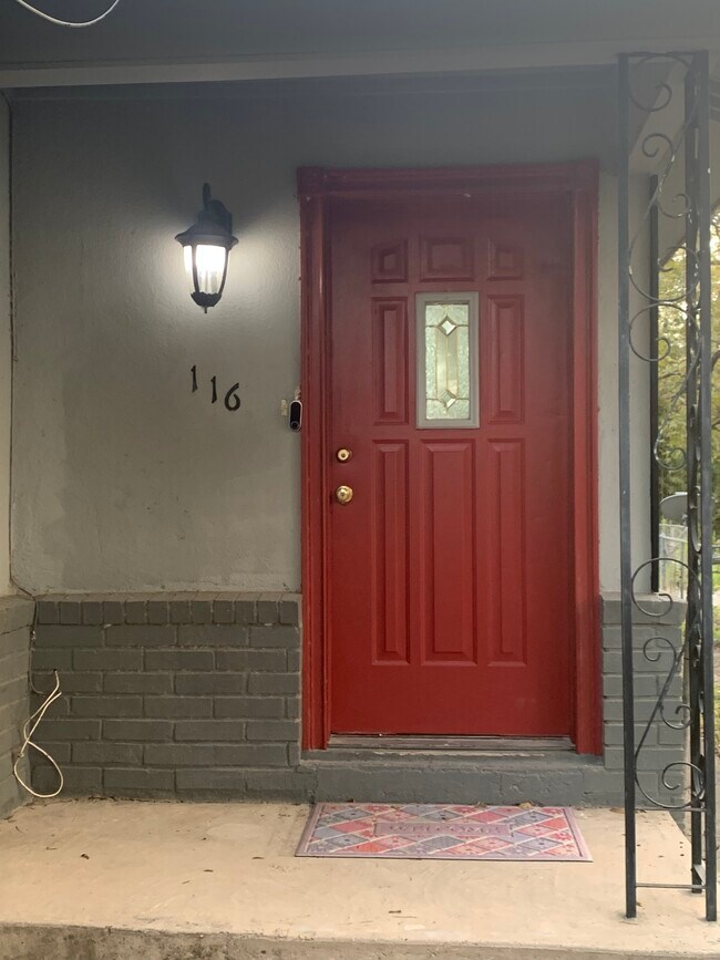 Photo - 116 W Strickland St Unit 116