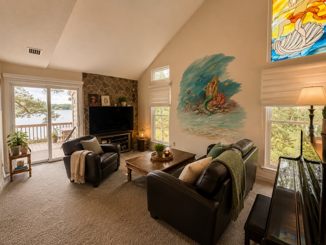 Photo - 2717 Seashore Cove