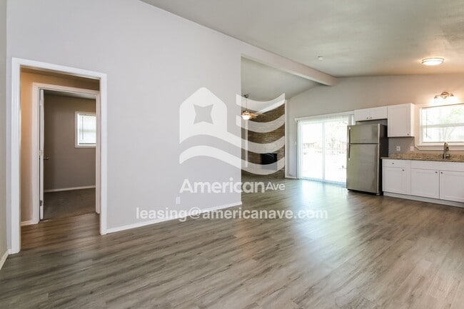 Photo - 536 S 102nd E Ave