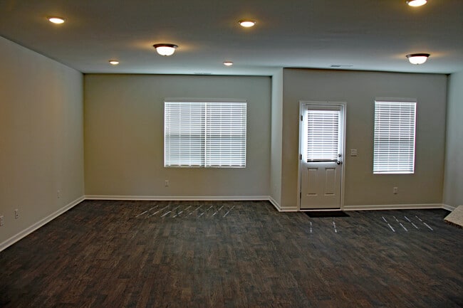 Photo - 2020 Sercy Dr