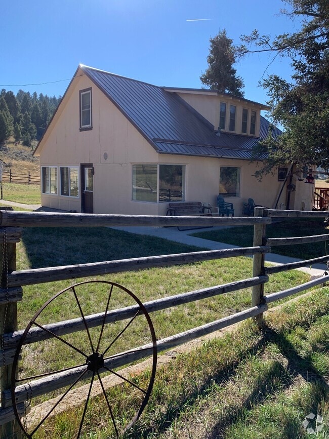Building Photo - 490 Browns Gulch Rd Rental