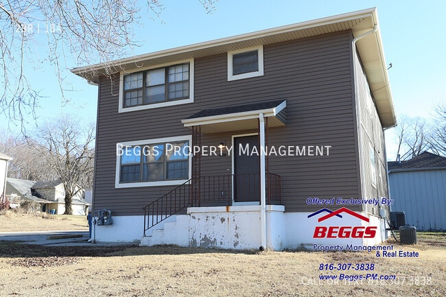 Building Photo - 401Dains St.-