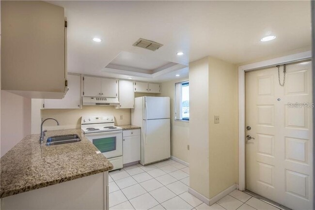 Photo - 25225 Rampart Blvd