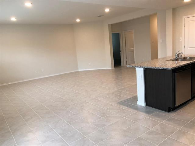 604 Rustic Meadows Trl