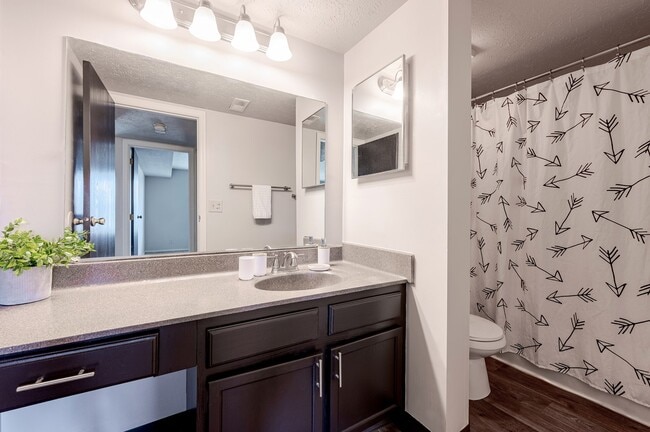 Photo - Hunters Chase