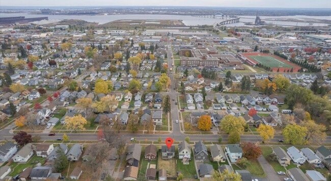 Photo - 4333 W 8th St