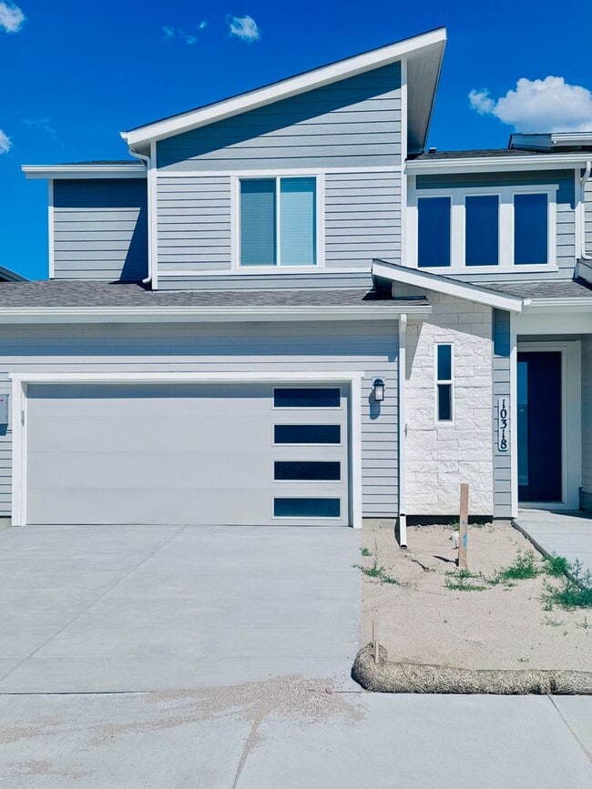 Sage Meadows II Townhomes — Lakeside Livin... - Sage Meadows II Townhomes — Lakeside Livin...