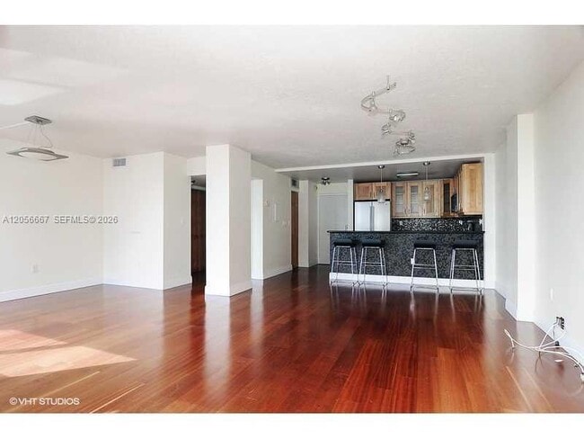Photo - 600 NE 36th St Unit 1817