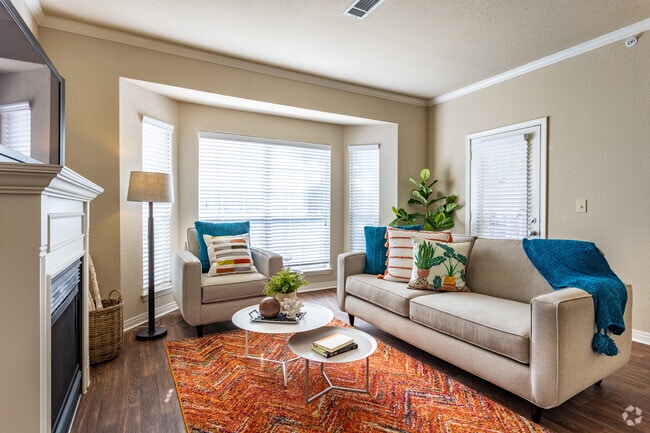 2BR, 2BA - B2