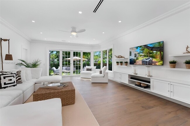 Photo - 2575 Pine Tree Dr