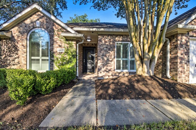Building Photo - 15522 Valley Plum Ct