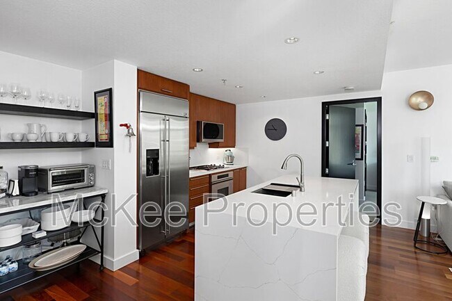 Photo - 1199 Pacific Hwy Unidad #603