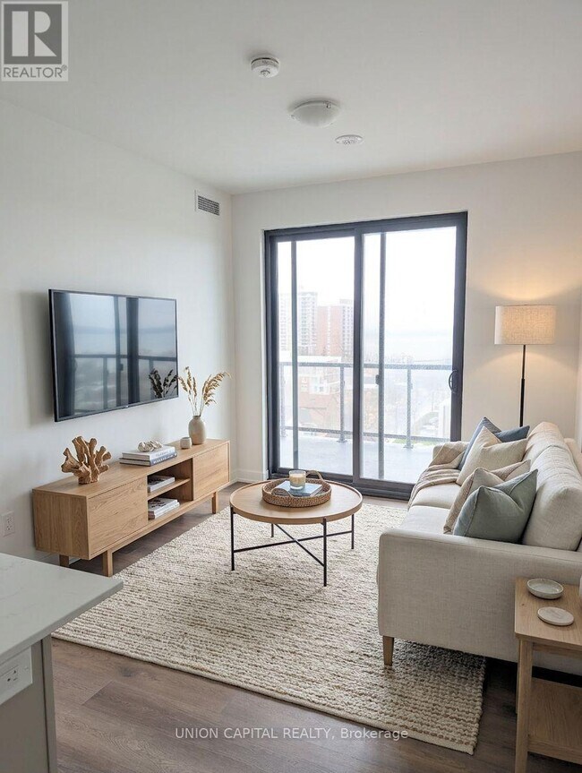 Photo - 2075 Lakeshore Rd. Unité 801