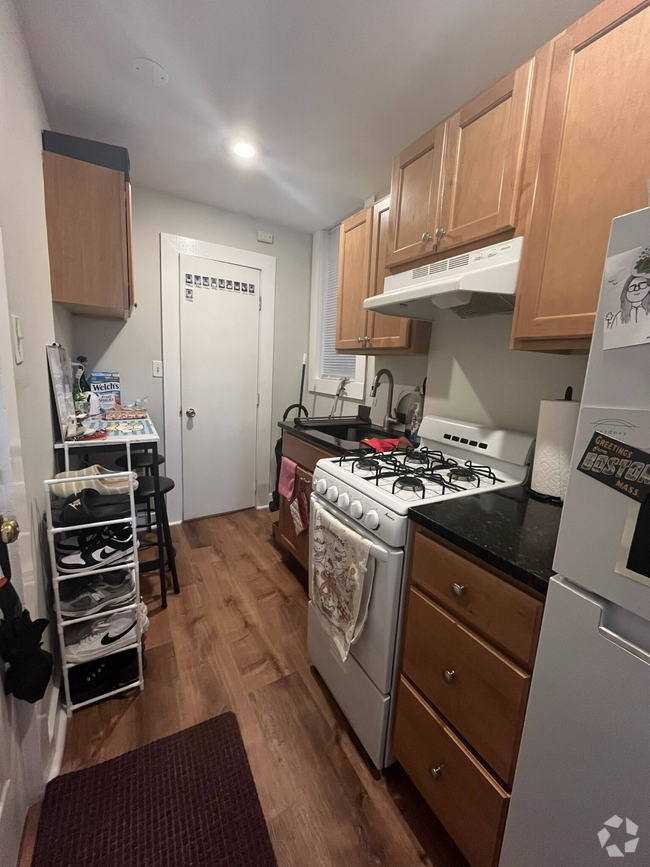 Building Photo - 71 Joy St Unit 1 Rental