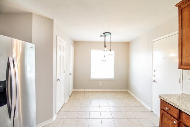 Photo - 3705 Burwood Ct