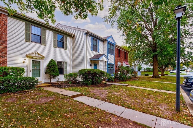Photo - 134 Pear Tree Ln