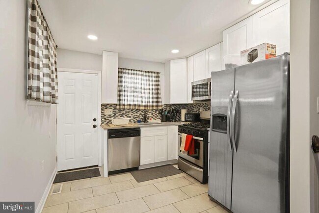 Photo - 2031 S Beechwood St