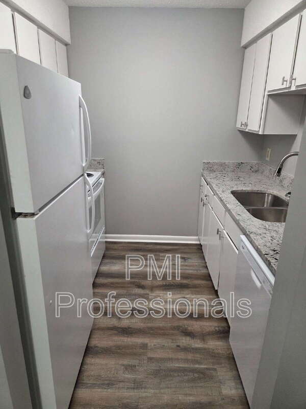 Photo - 2929 Selena Dr Unidad K147