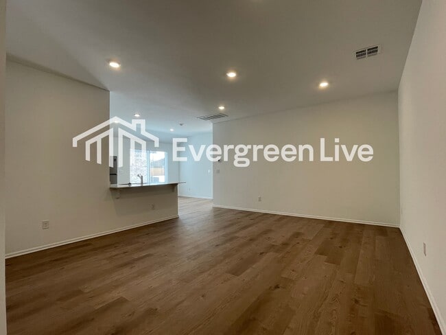 Photo - 10012 SW 38th St