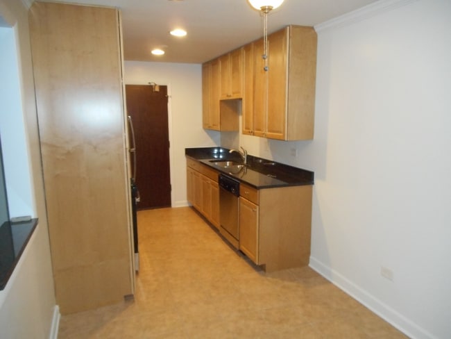 Photo - 244 N Smith St Unit G5