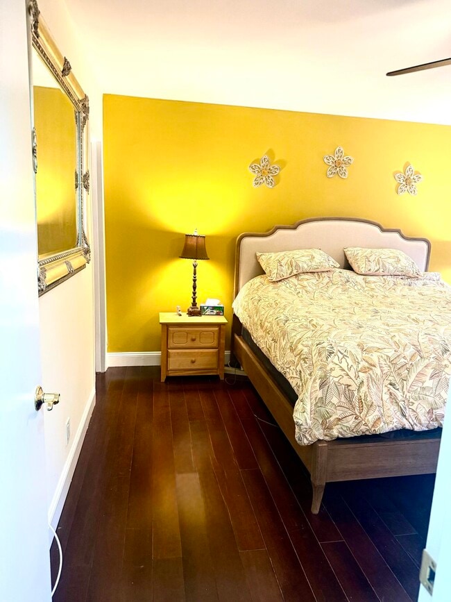 Photo - 162 Preston Way