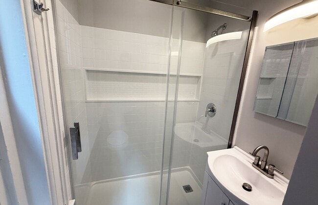 Photo - 2724 Jefferson Ave Unidad 2724-05