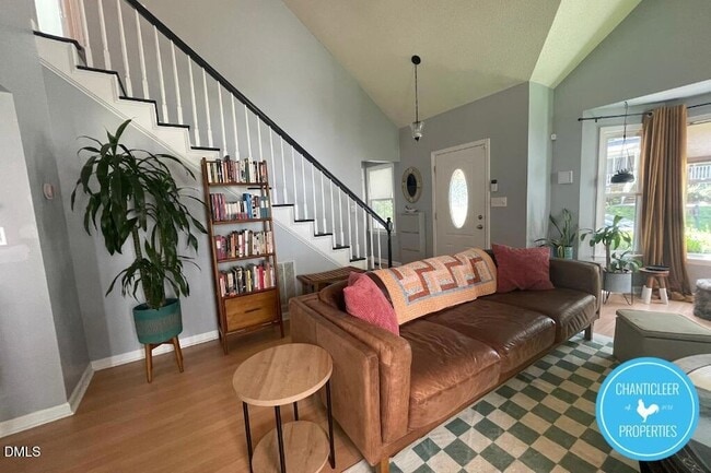 Photo - 1728 Kingston Heath Way