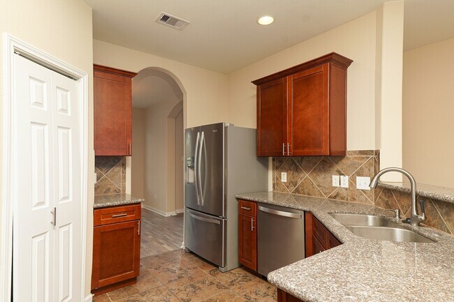Photo - 3042 Camelia View Ln