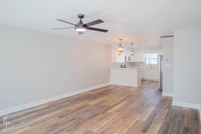 Photo - 4271 Park Way Ln