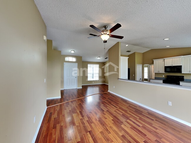 Photo - 15628 Greater Groves Blvd