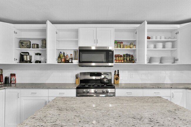 2222 N 27th St Unidad SI ID1547102P