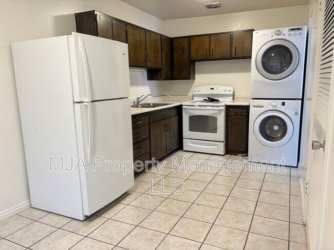 Photo - 4735 S 1900 W Unit 4