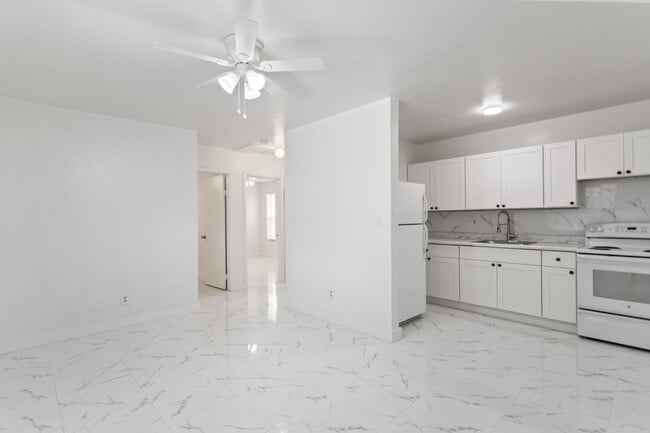 Photo - 804 NW 2nd Ave Unit D