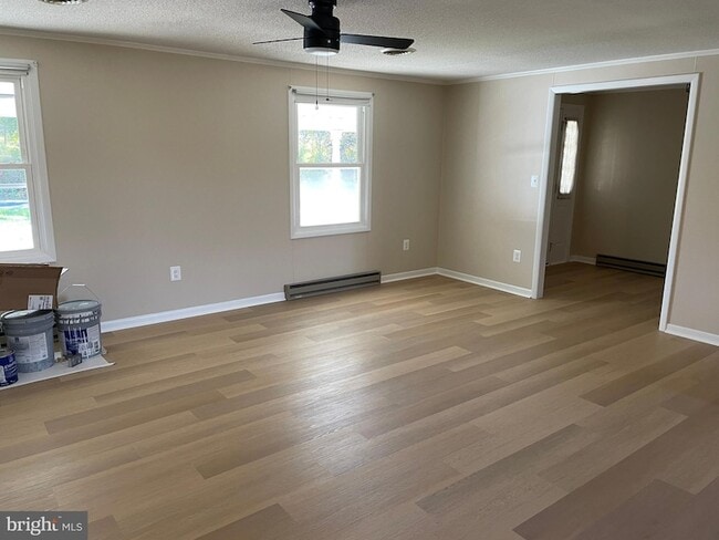 Photo - 8424 Woodville Rd