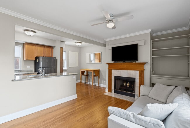 Photo - 3454 N Janssen Ave Unit 2D