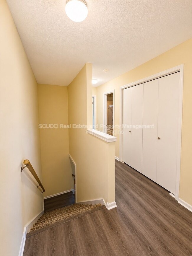 Photo - 10633 N Locust Ct