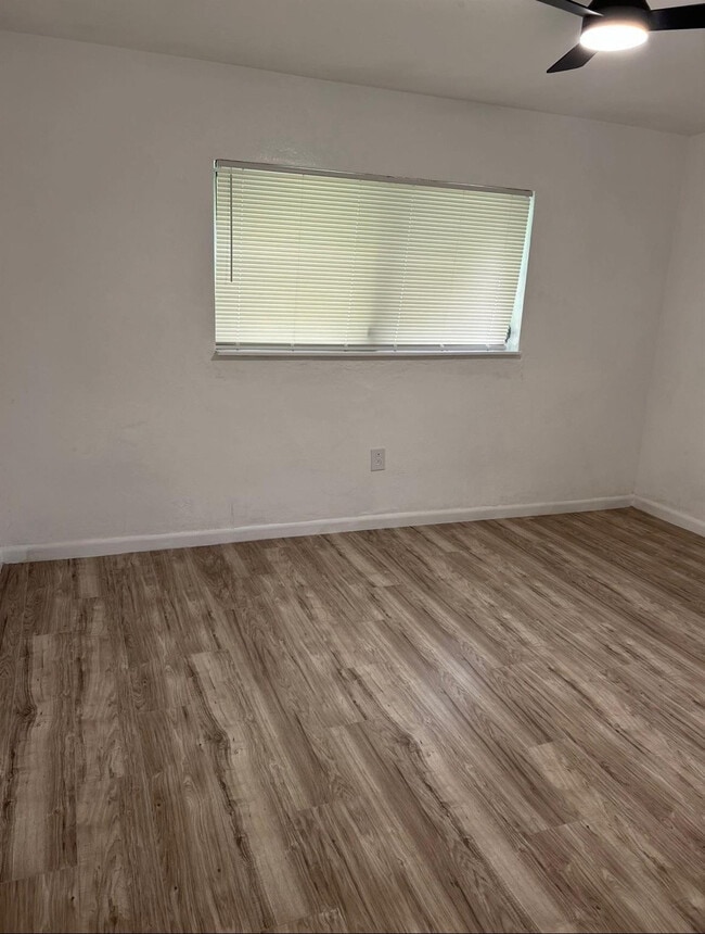 Photo - 6531 Sherman St