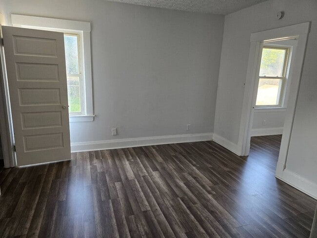 Photo - Charming 4-Bedroom Property in Prime Location