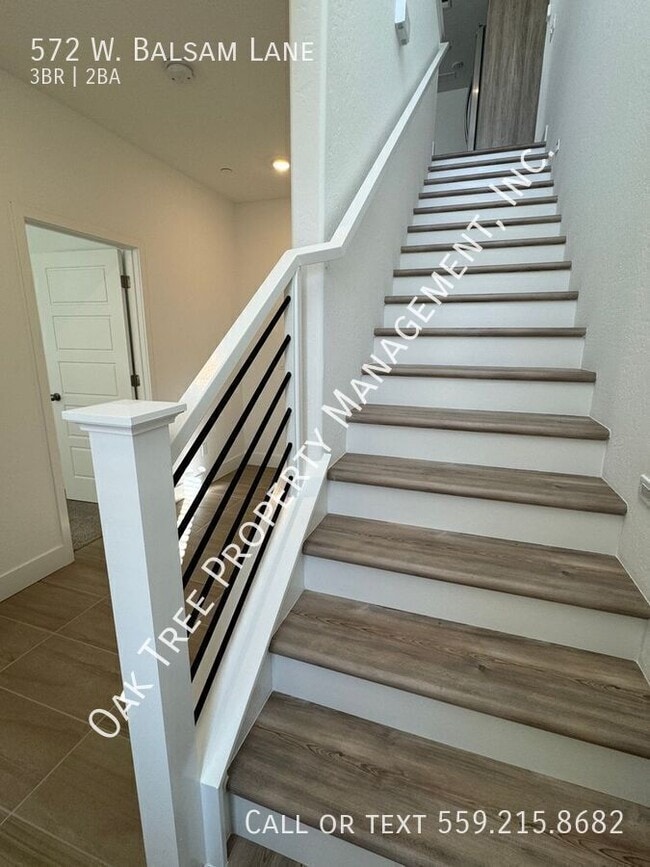 Photo - 572 W Balsam Ln